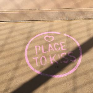 韩剧老板红衣秘书的背景故事
